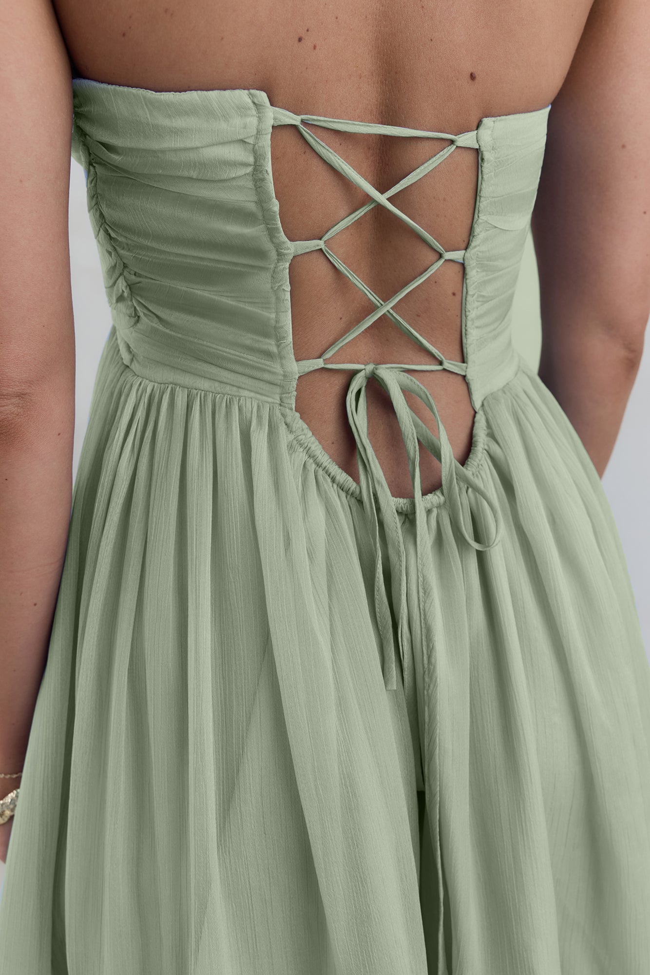 Unforgettable Style Trägerloses Abendkleid