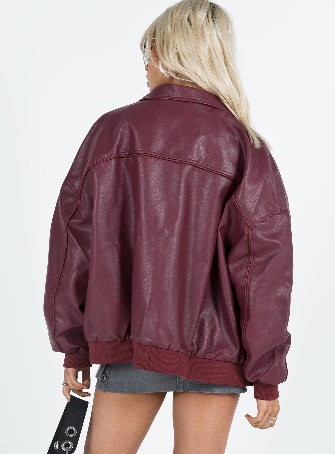 Bomberjacke Goldsmith Oversized in Lederoptik