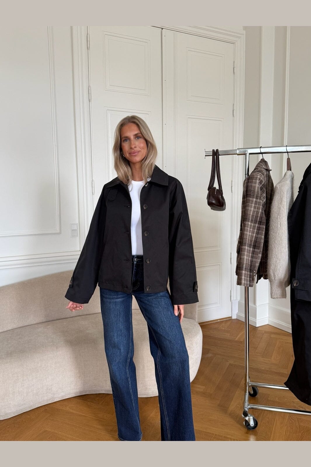 Trenchcoat Ava Kurz mit Hemdkragen