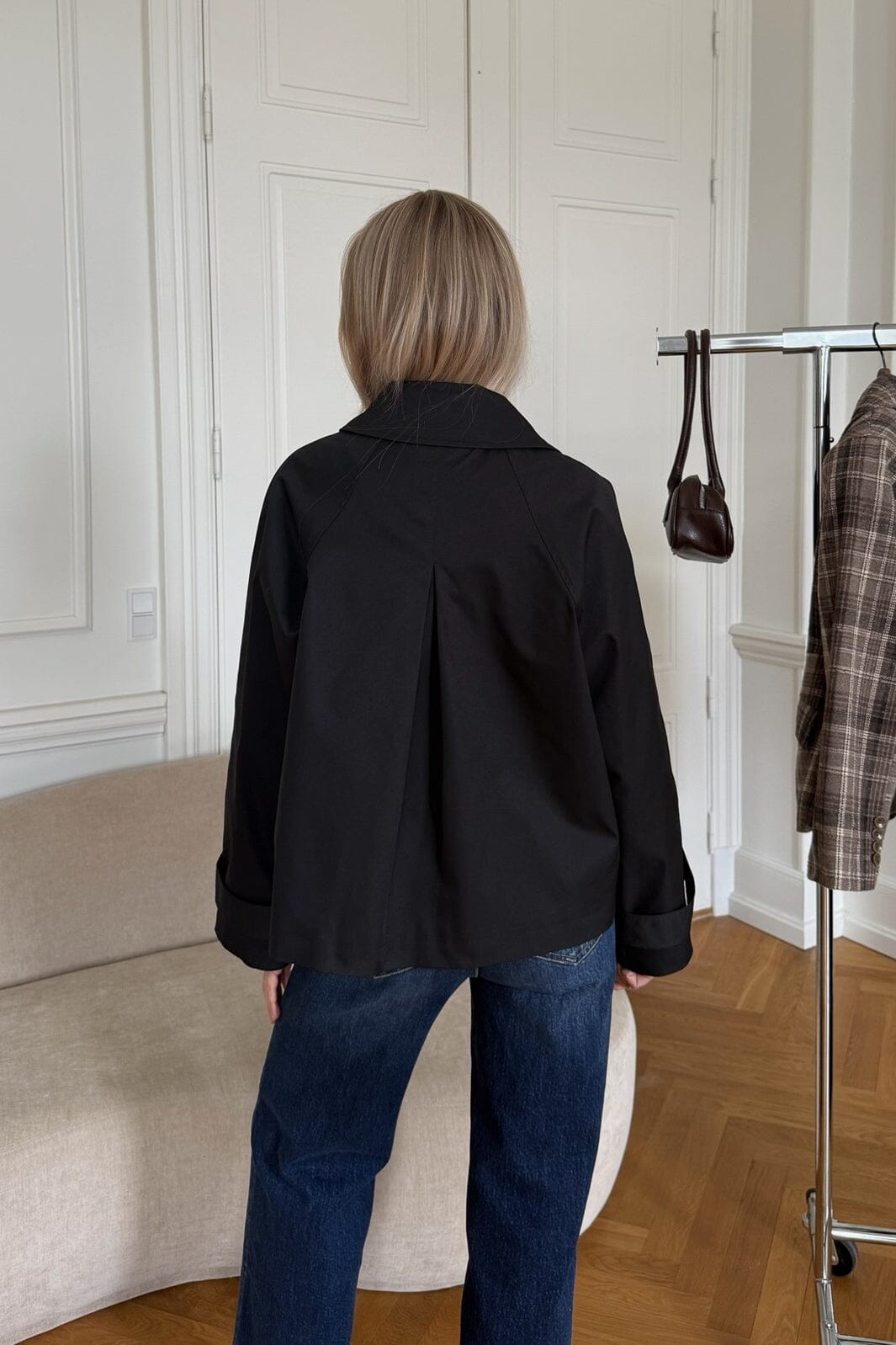 Trenchcoat Ava Kurz mit Hemdkragen