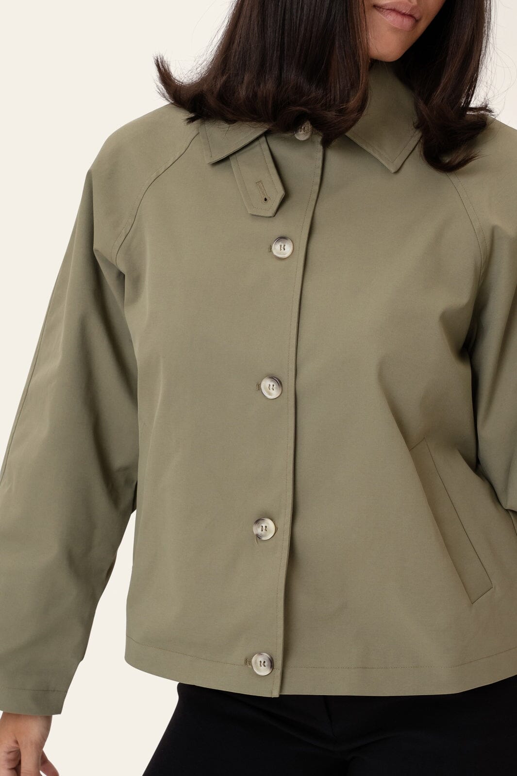 Trenchcoat Ava Kurz mit Hemdkragen
