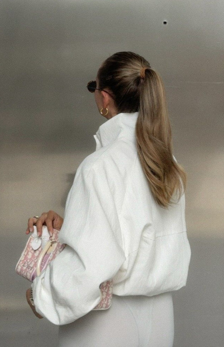 Sportjacke mit Trichterkragen