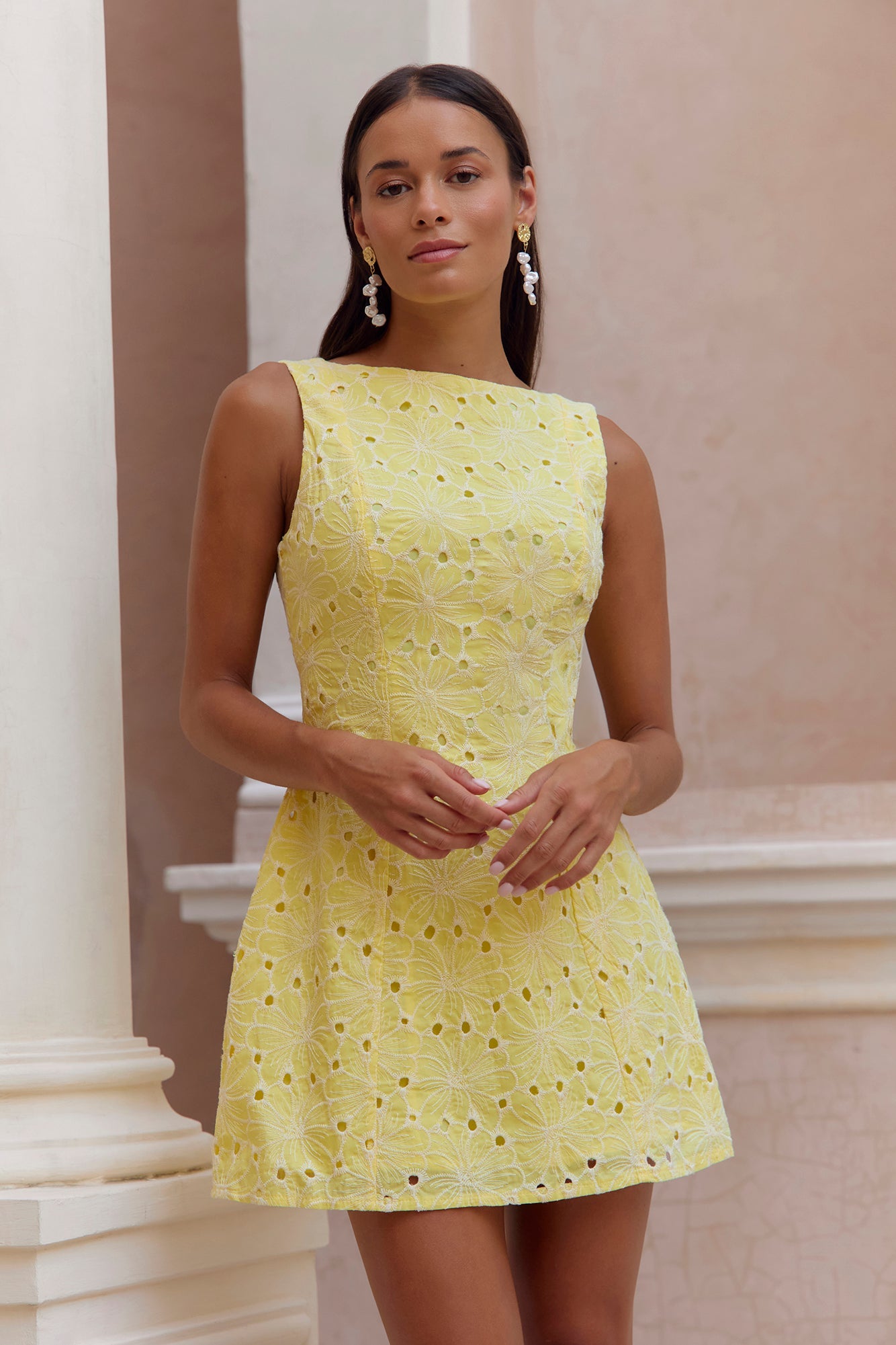 Wonderous Moment Mini-Kleid