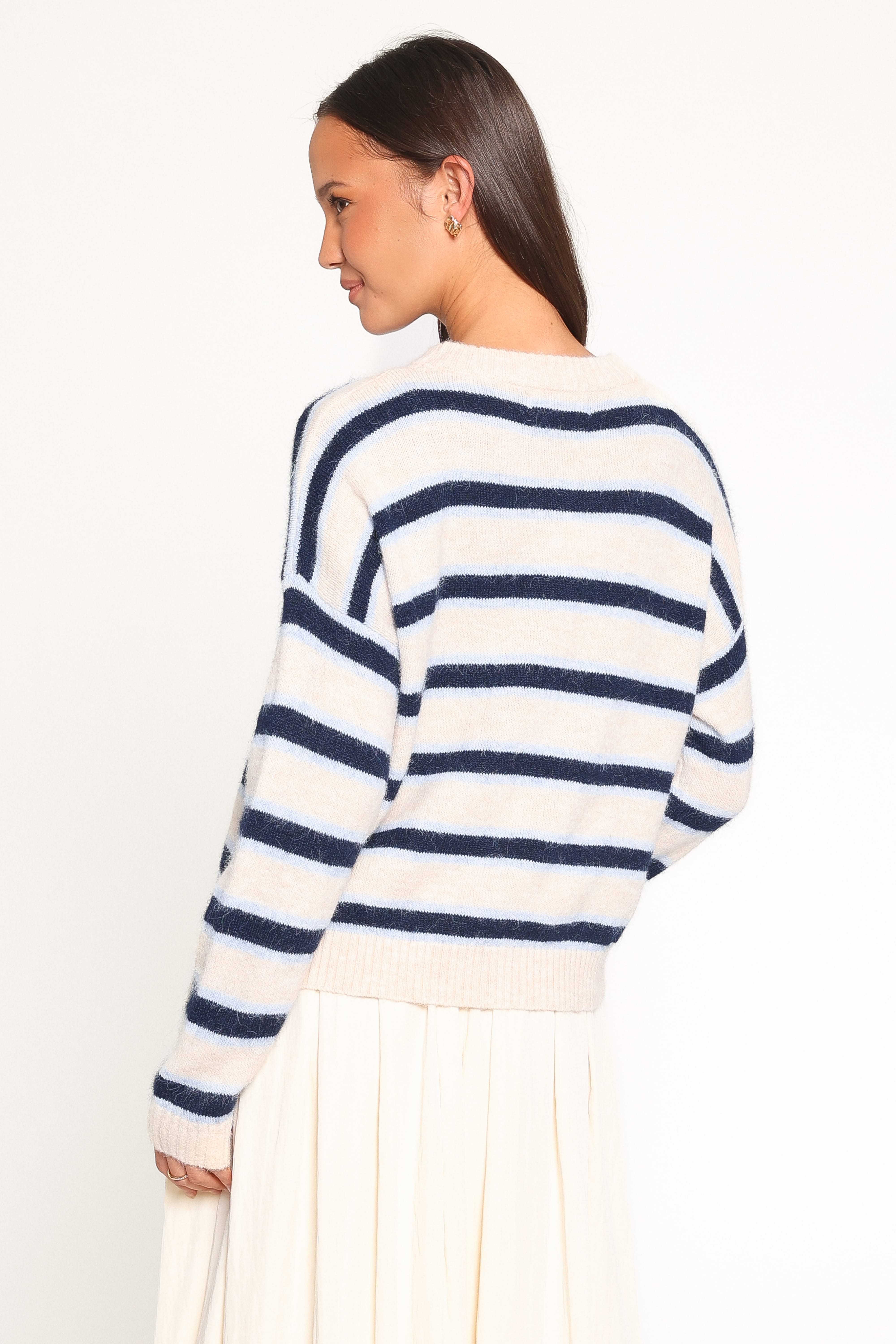 Gestreifter Strickpullover