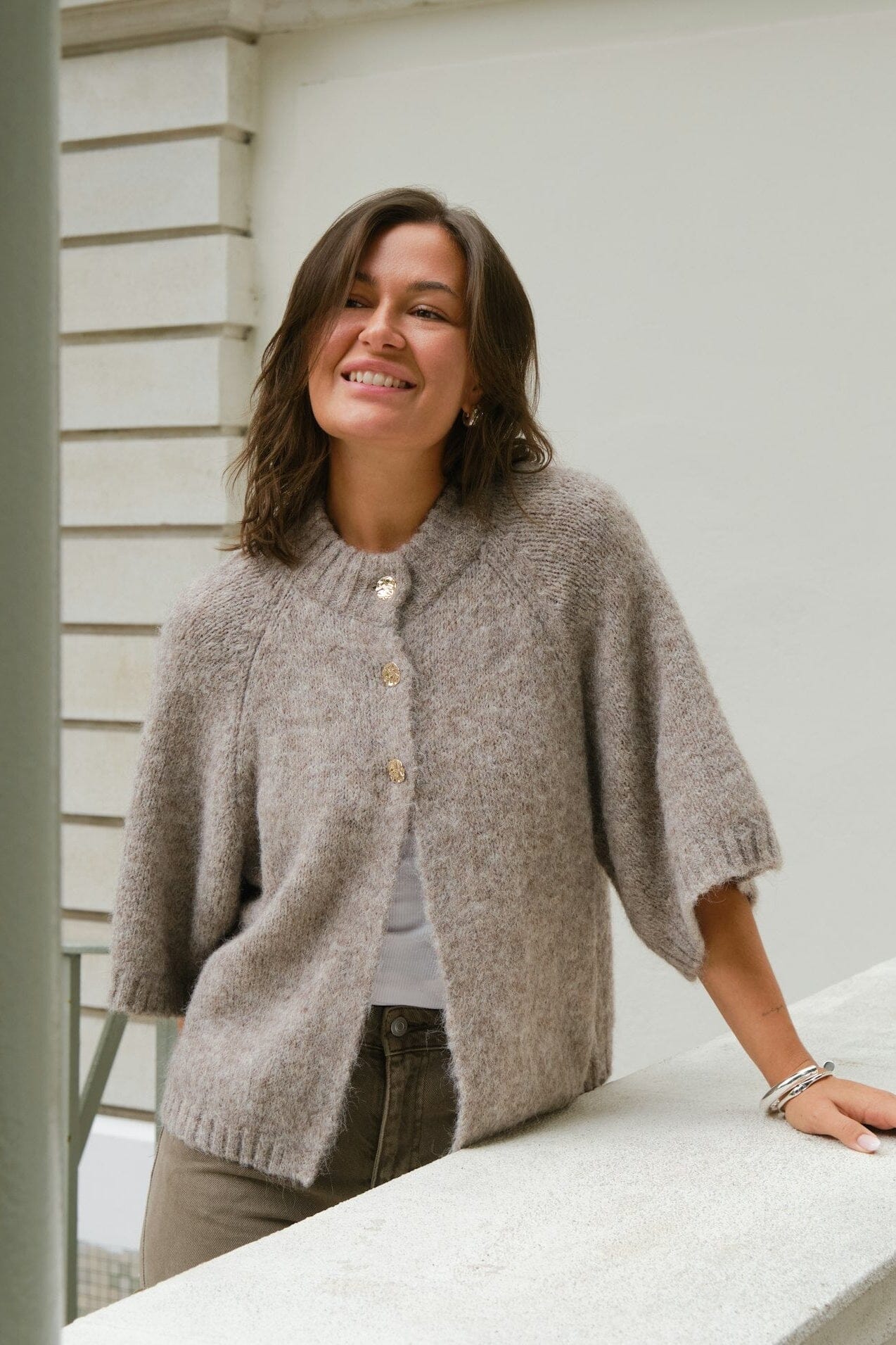 Strickpullover Benuta Fluffy mit kurzen Ärmeln