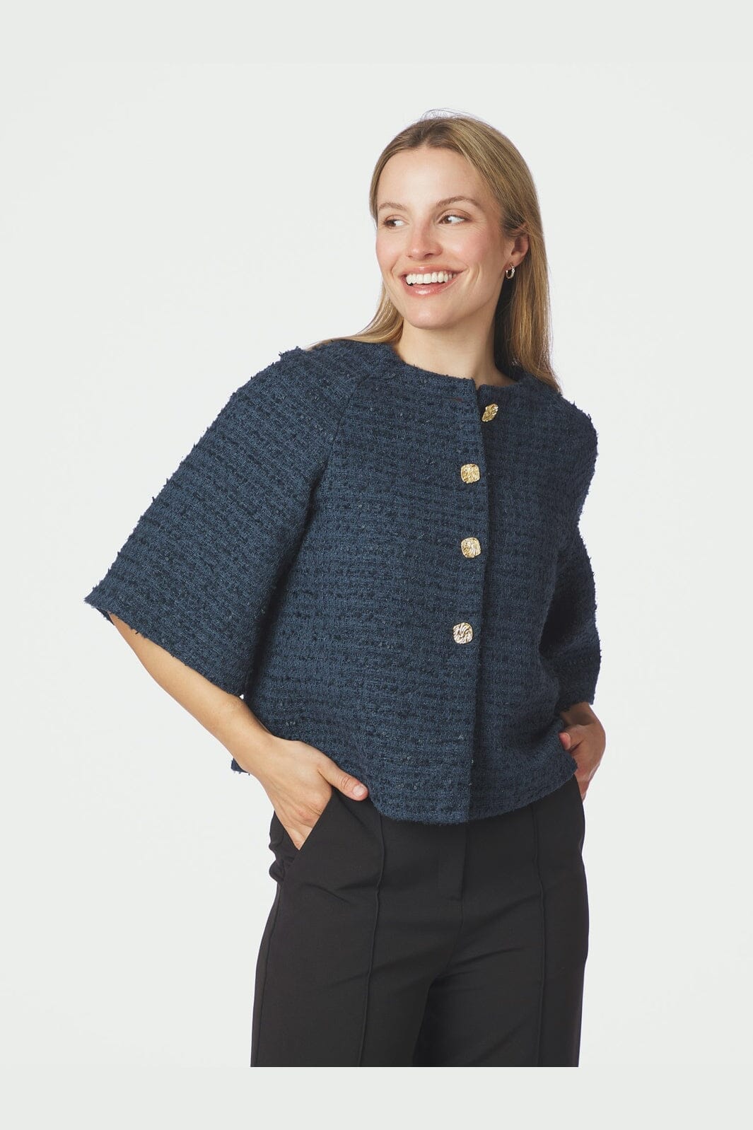 Bouclé-Jacke Rosella mit goldfarbenen Knöpfen