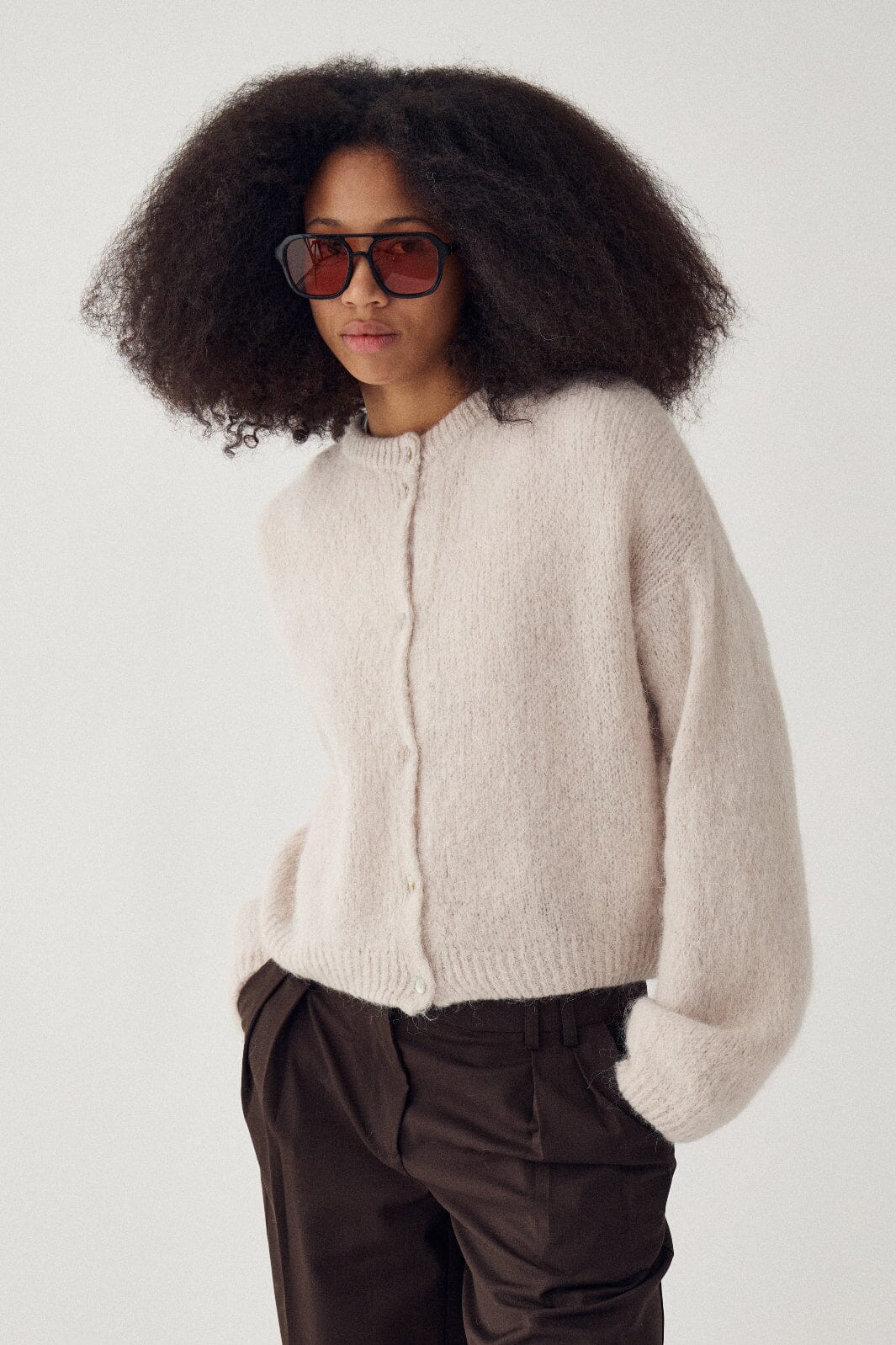 Strickjacke Kae mit Rundhalsausschnitt