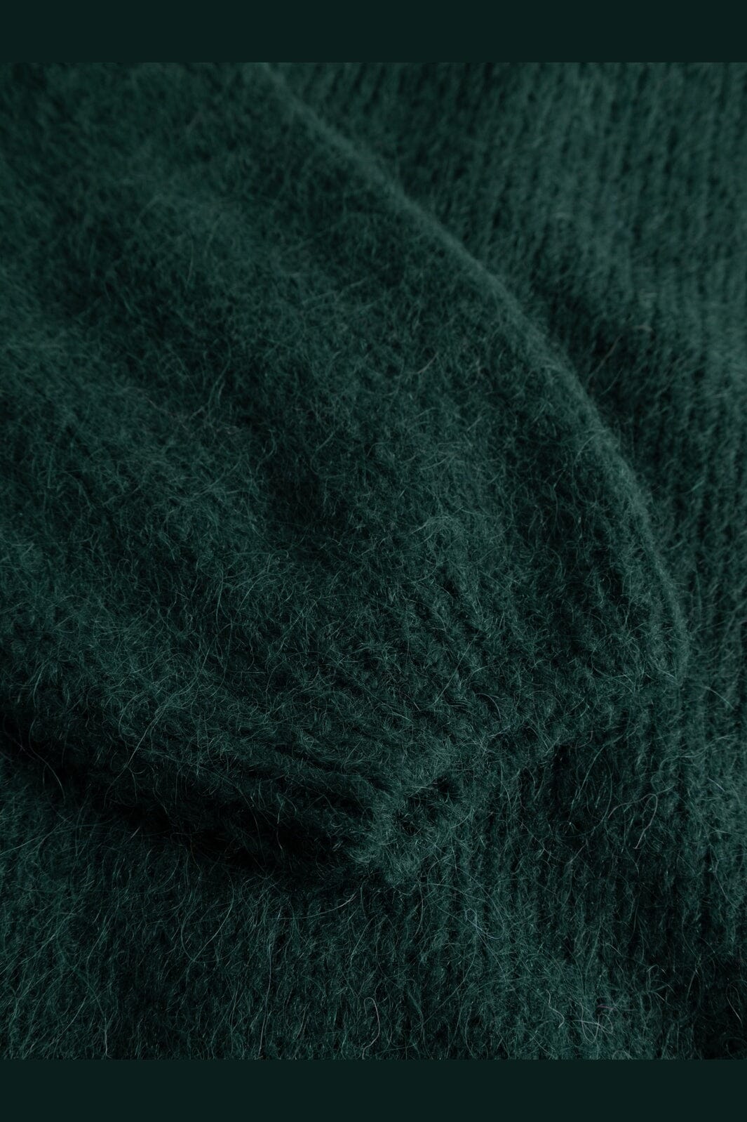 Strickjacke Kae mit Rundhalsausschnitt